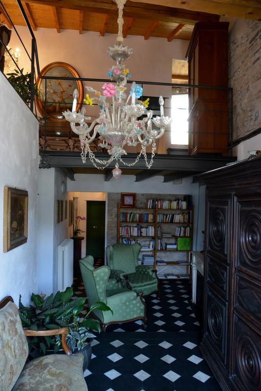 ונטימיגליה La Terrazza Di Vico Olivi B&B מראה חיצוני תמונה